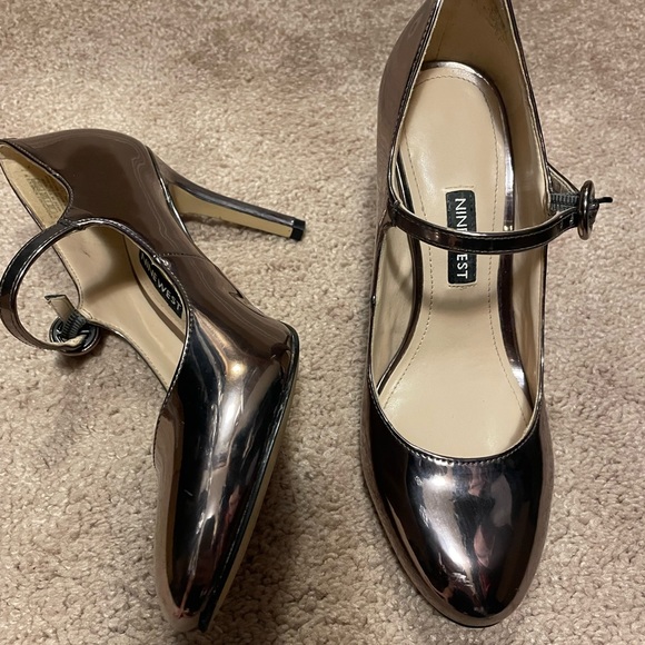 Nine West heels - Picture 2 of 3